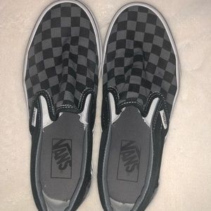 Checkerboard slip-on